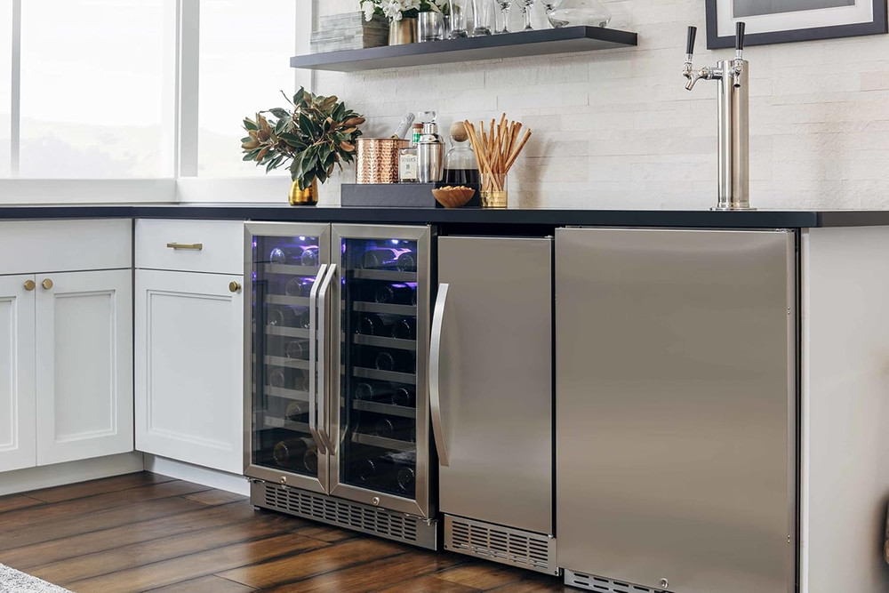15" Undercounter Clear Ice Maker with Drain Pump - 50 Lb Capacity