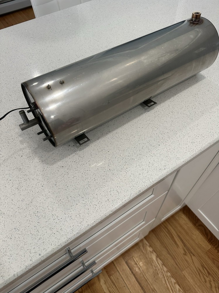 CHAMPION BOOSTER TANK