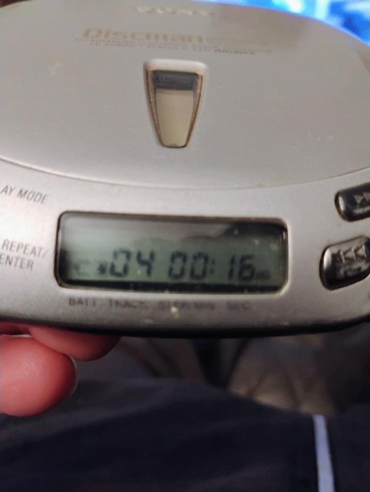 SonyD-E451  CD Player