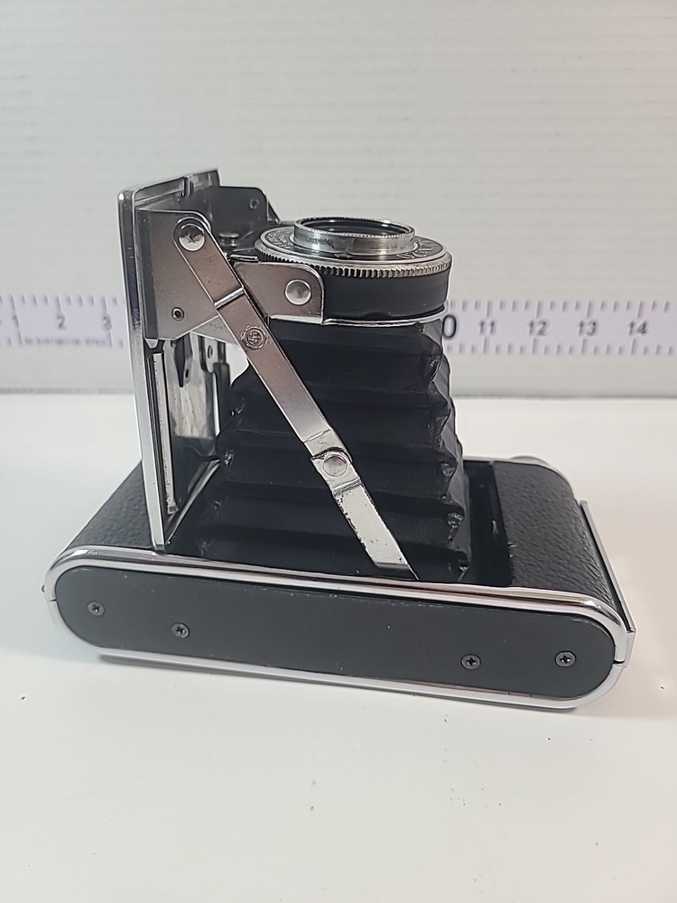 Vintage Foldex 20 Camera With Brown Leather Case