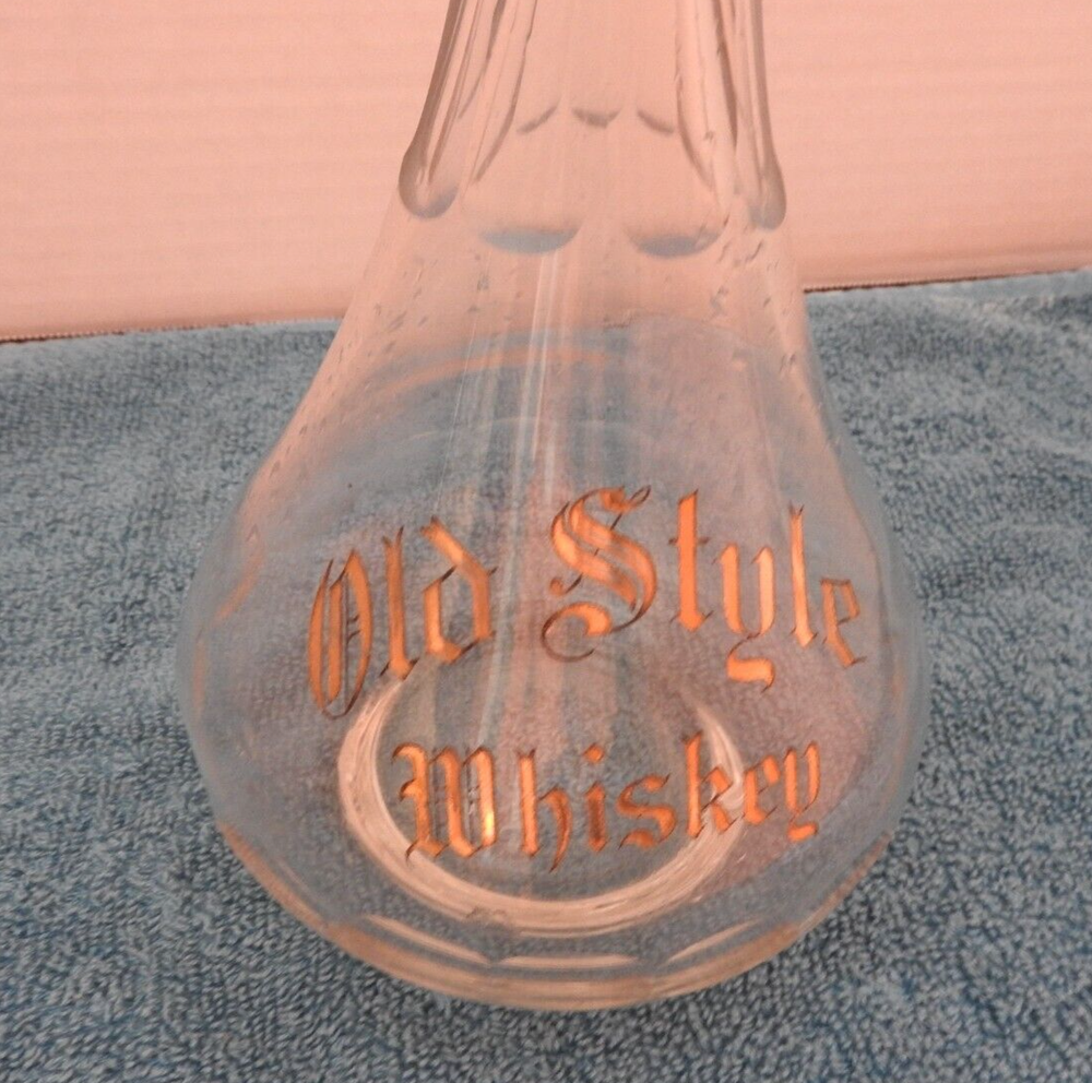 "Old Style Whiskey" Pre-prohibition Decanter Bottle Nice Gold Guilt Script