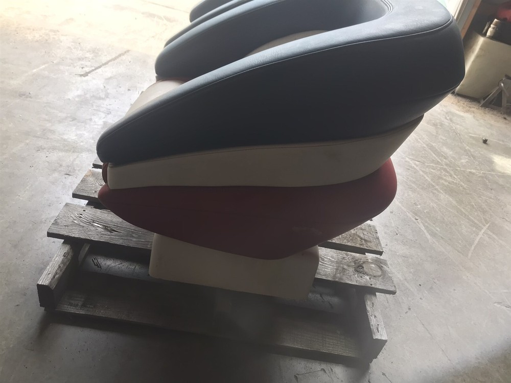boat captains chairs seats set