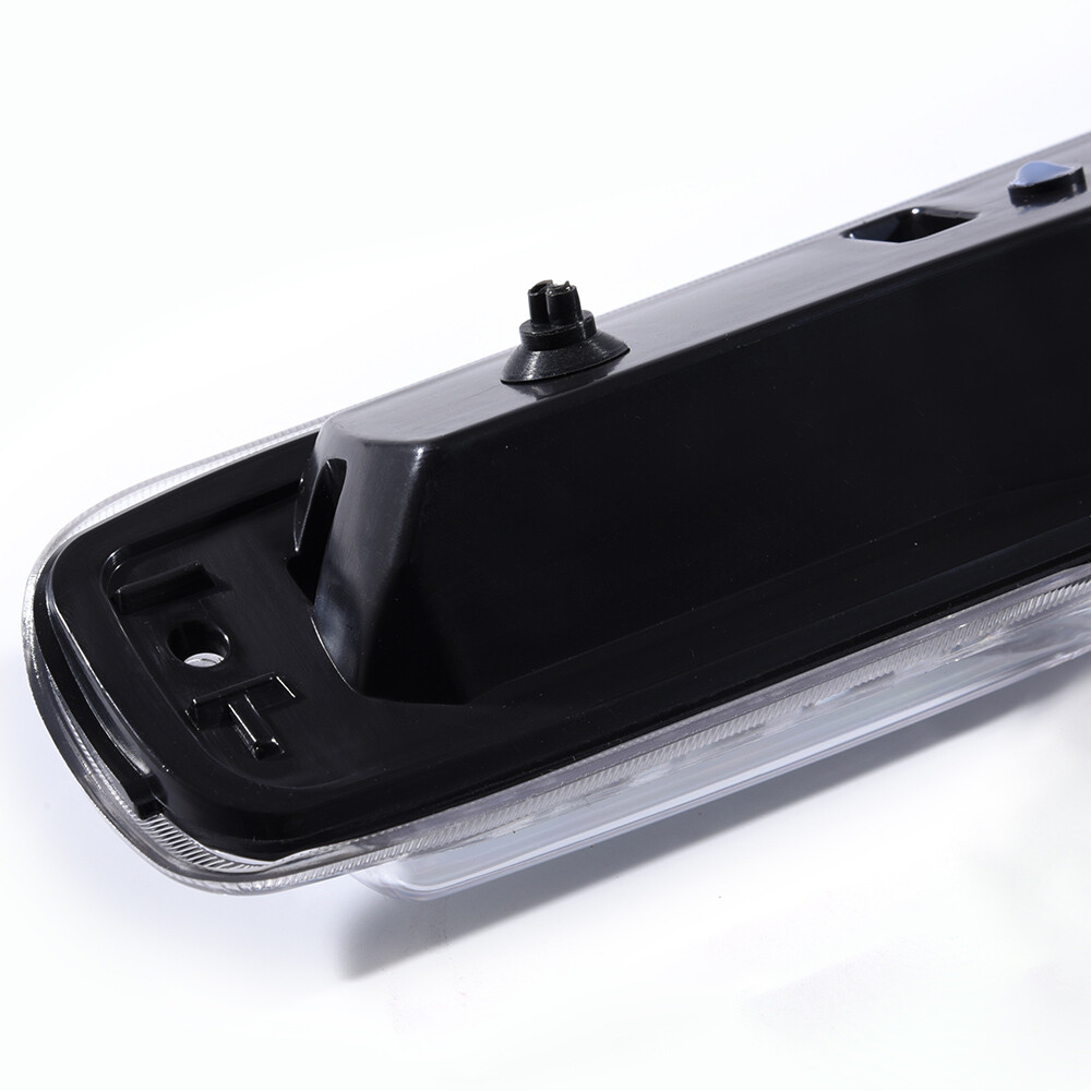 Fit For 99-07 Silverado/Sierra Chrome/Clear LED Third 3rd Brake Cargo Light