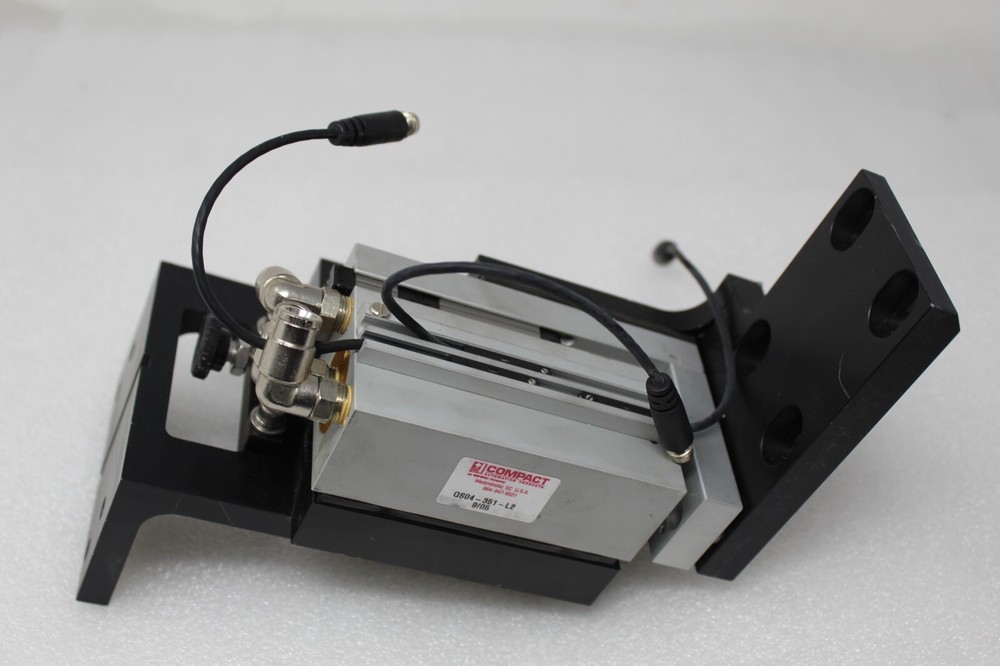 COMPACT AUTOMATION QS04-351-L2 PRECISION LINEAR STAGE WITH BRACKET