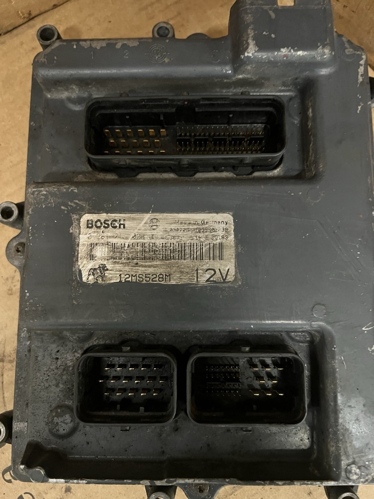 MACK E7 ENGINE CONTROL MODULE (ECM) USED PN# 12MS528M