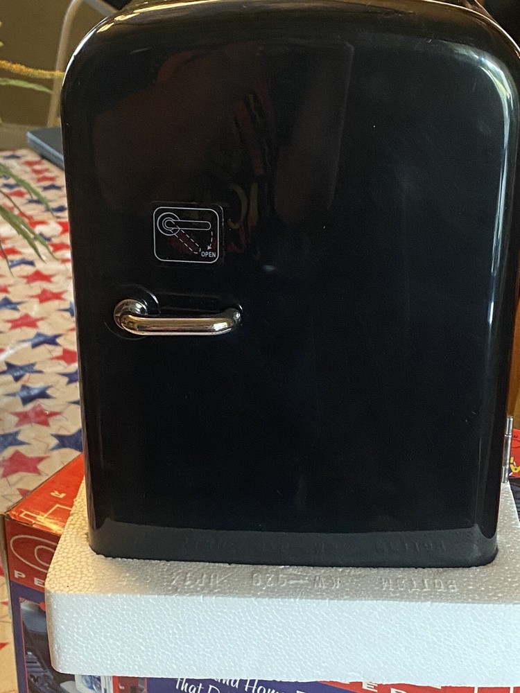 COOL IT Personal Mini Refrigerator - Black - Compact & Portable - Car Adapter