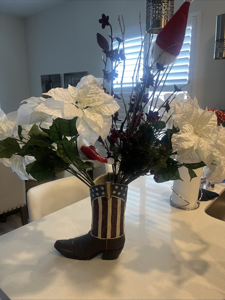 Heavy Plastic Decor Boot And Flower Holder