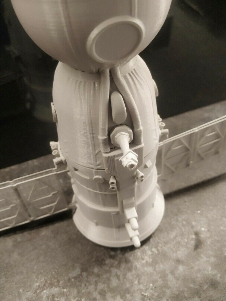 3d printed Russian Soyuz MS Spacecraft spaceship 1:16