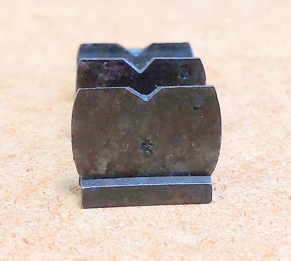 Vintage 3 leaf rifle sight