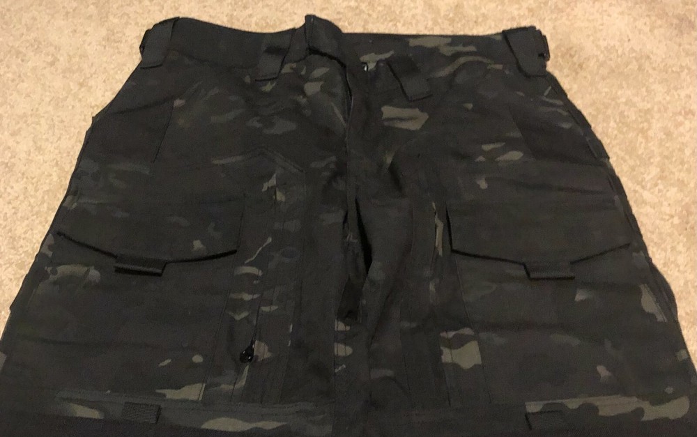 Survival Tactical Gear Men's Camo Pants Size Medium