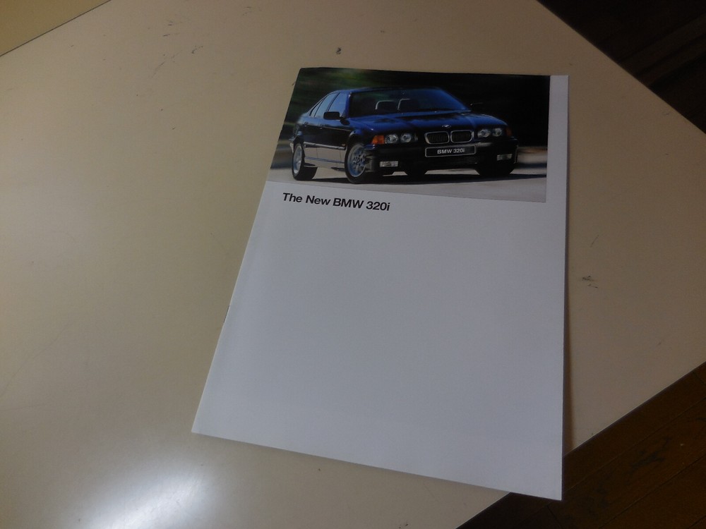 BMW 320i Japanese Brochure