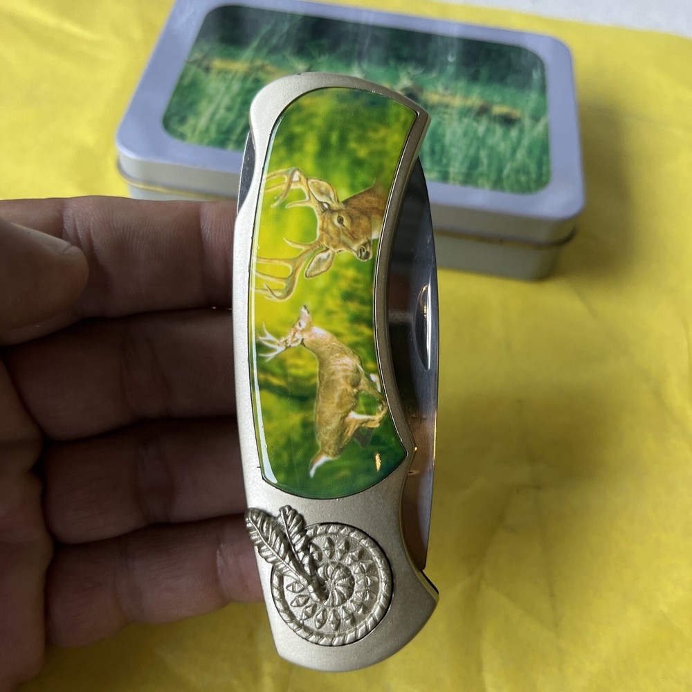 FOLDING POCKETKNIFE LOCKBACK (DEER THEME) in gift tin case (38a)