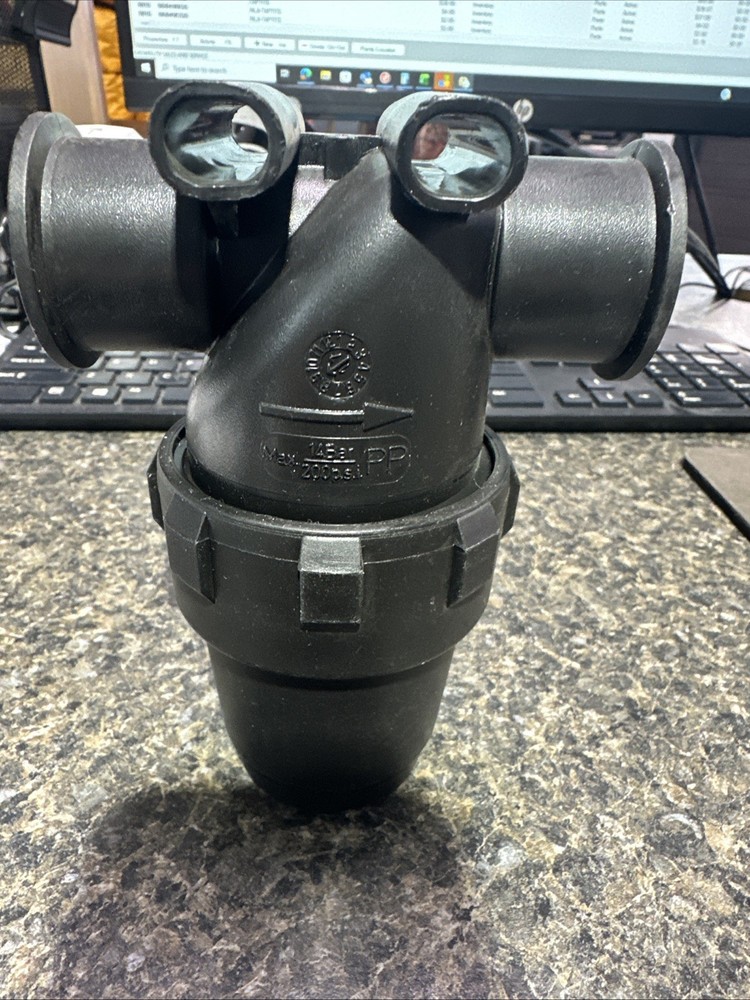 Inline Strainer 3/4” NPT. Red