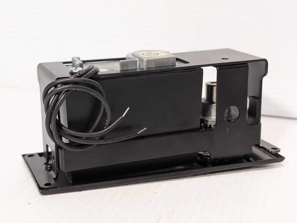 Redington P32-1026 Electromechanical Panel Mount Counter, 6 Digit, Resettable