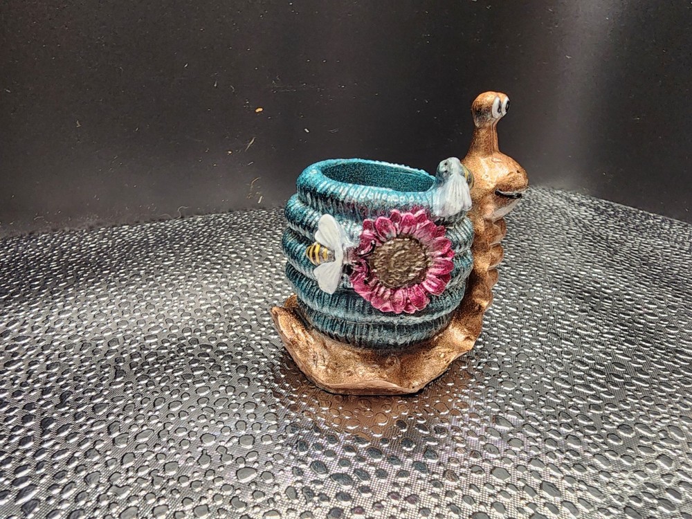 Handmade Snail Planter Made From Epoxy Resin.