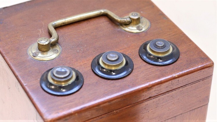 Baker dissecting simple microscope, London, ca. 1870