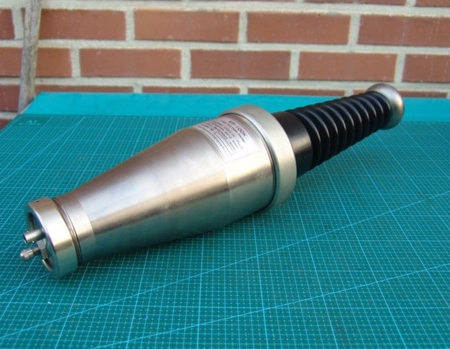 HIGH VOLTAGE PROBE EP-100K