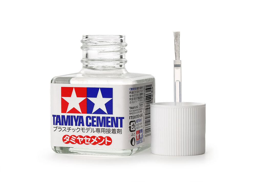 Tamiya Cement Glue (20ml~40ml) Multiple Options Available for Plastic Modeling