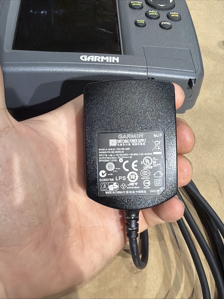 Garmin GPSMAP 392 GPS ChartPlotter Display (TESTED)