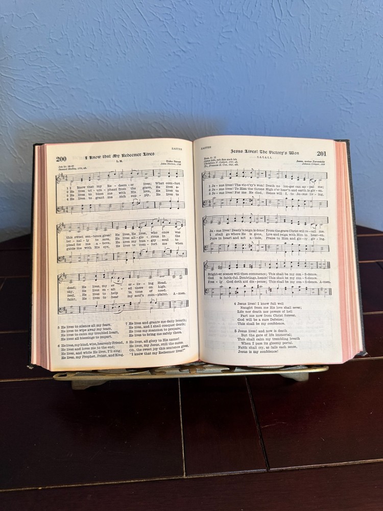 Vintage Solid Ornate Brass Folding Adjustable Book/Bible stand