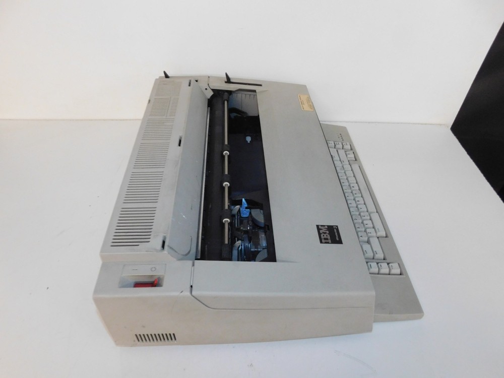 IBM WHEELWRITER 3 TYPEWRITER (TPS76)