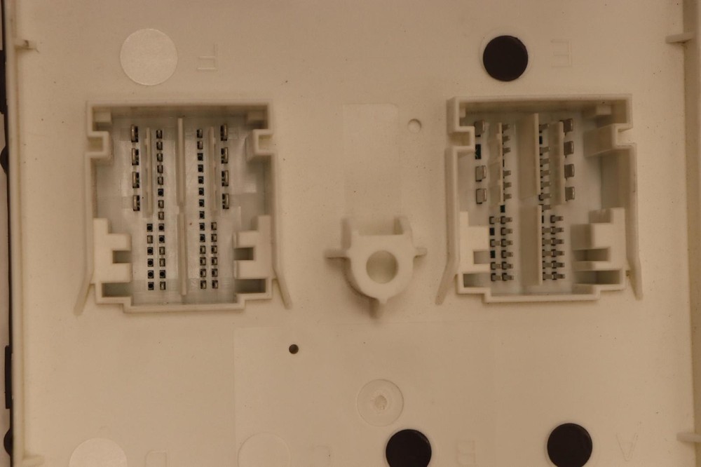 2015 DODGE DURANGO BCM BODY COMPUTER CONTROL MODULE UNIT OEM