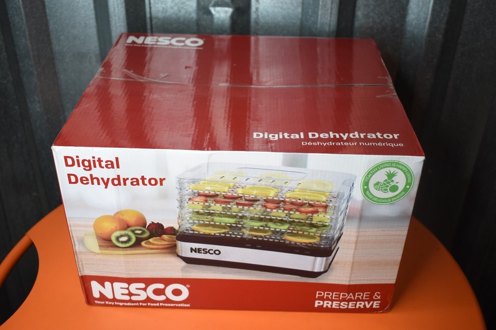 NESCO FD-5TC 5 Clear Tray Rectangular Dehydrator with Digital Timer - NEW