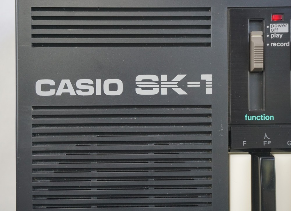 Casio SK-1 Portable Sampling Keyboard Vintage Lofi Polyphonic Sampler
