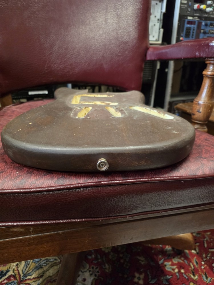 Fender Mustang Body Refinished 1966