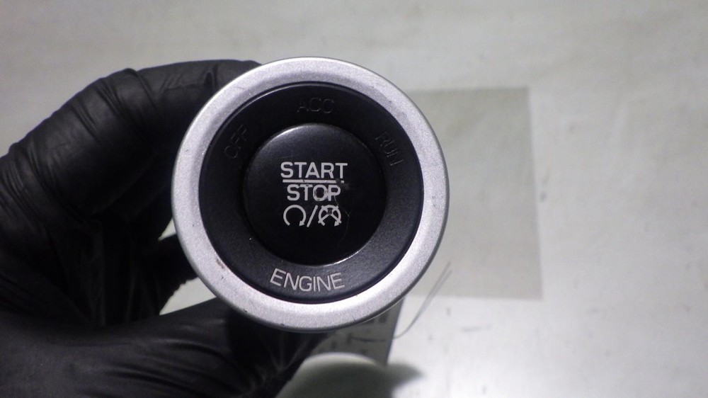 14 CHRYSLER 300 ENGINE START/ STOP SWITCH BUTTON 68207000AB
