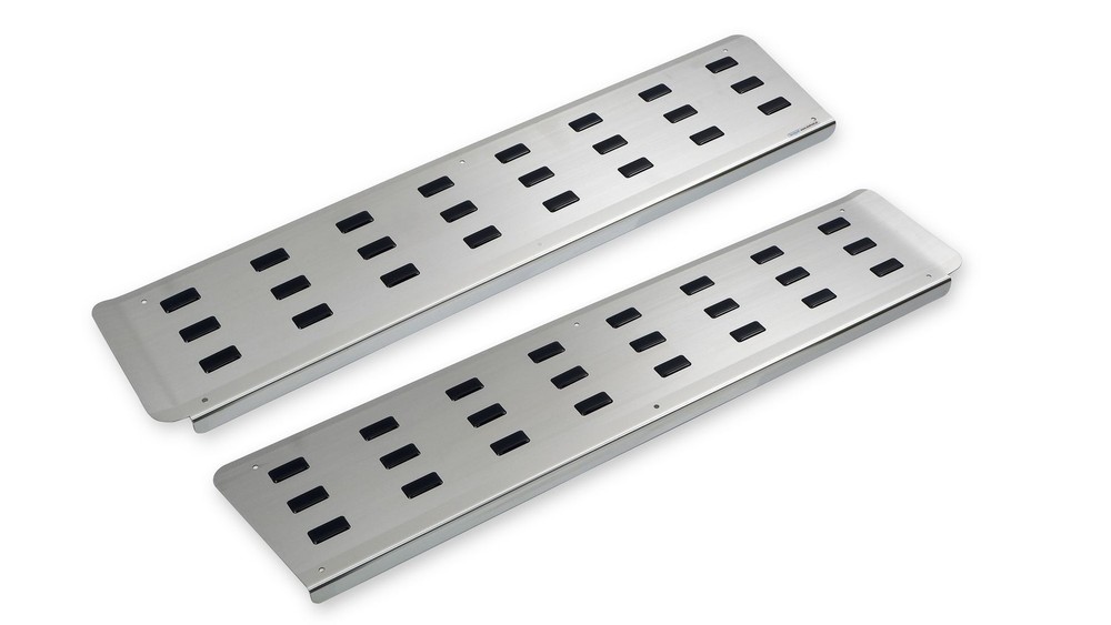 Mercedes Vito 2014- Black Front Inner Step Covers | Silver
