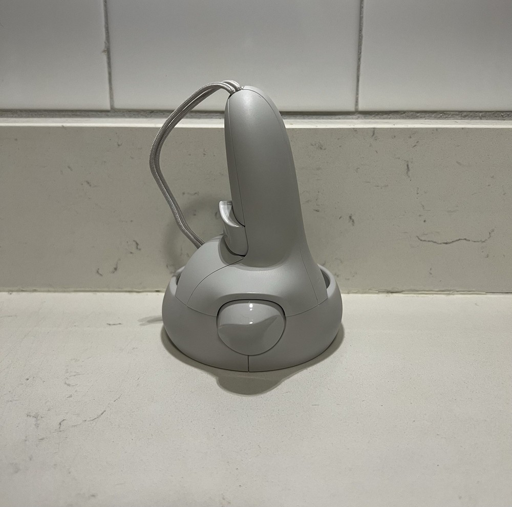 Genuine Original Meta Oculus Quest 2 VR RIGHT Touch Controller Only - Tested