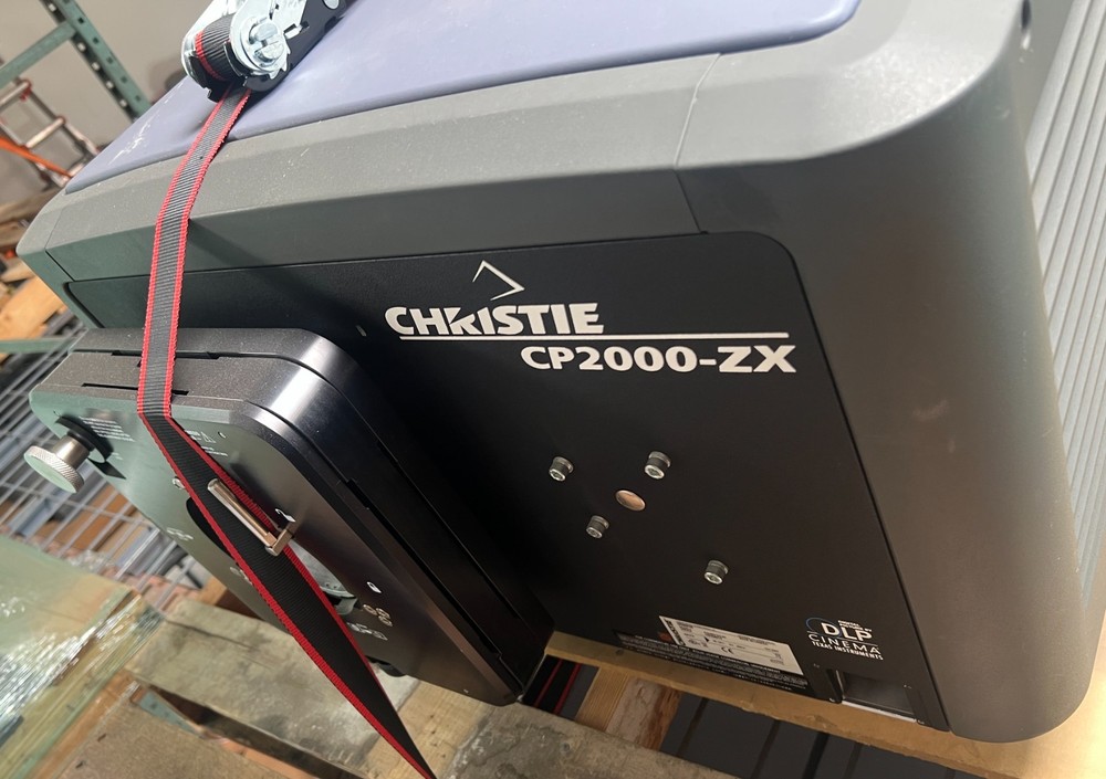 Christie CP2000-ZX Projector