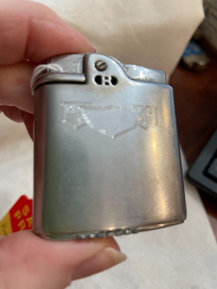 Vintage Ronson Whirlwind Imperial Lighter