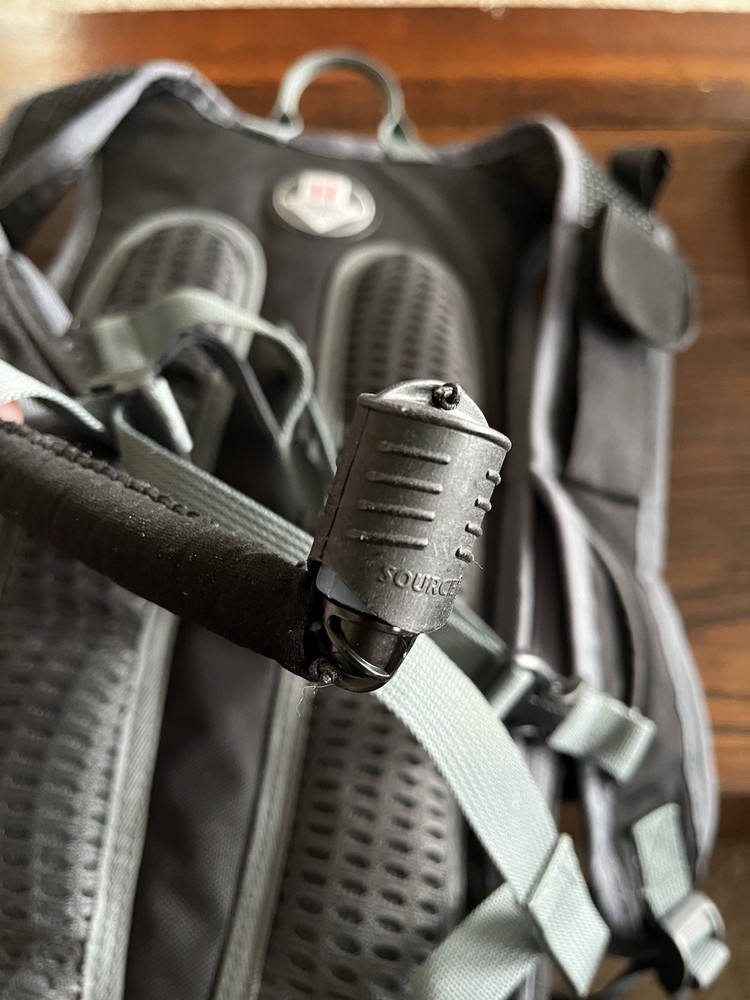 High Sierra Hydration Backpack W/ Bladder