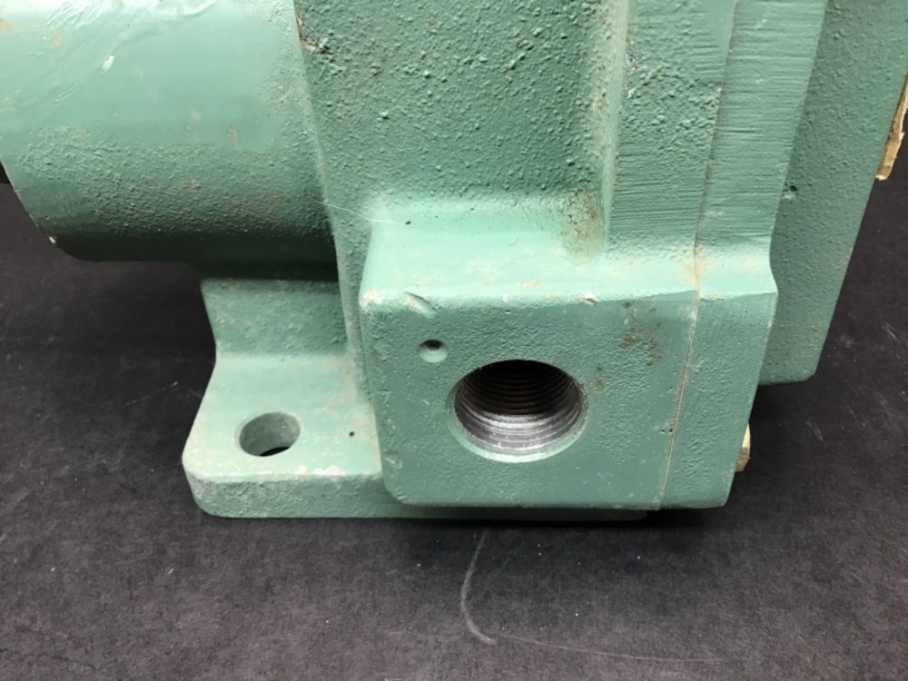 Hubbell 2220-111CC9 Pilot Duty Speed Switch