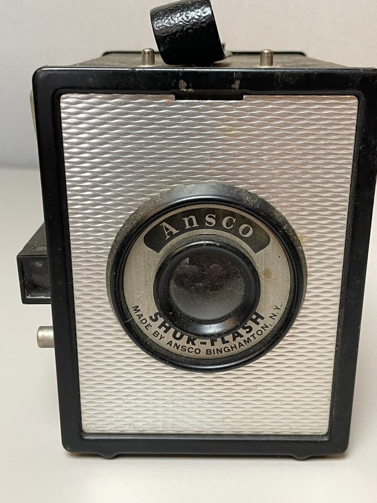Vintage Ansco Shur-Flash Box Camera Untested * Shutter sticks part-way open*