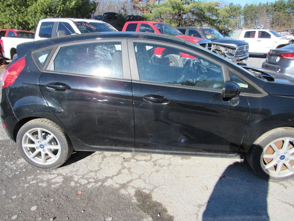 FIESTA 2019 Glove Box 1103763