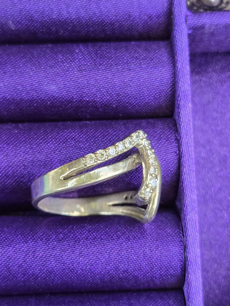 Complex Silvertone Ring Split Double Band Plain & Clear Stones Sz 10 Signed JCI