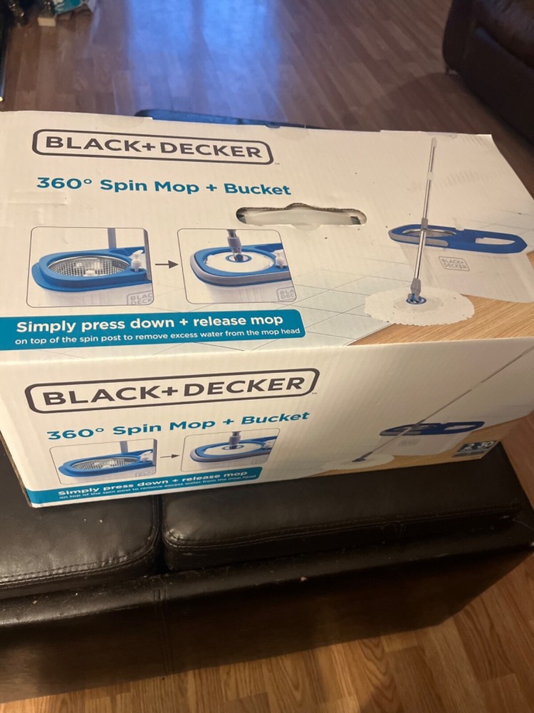🔥Black and Decker 360 Degree Spin Mop and Bucket. New!