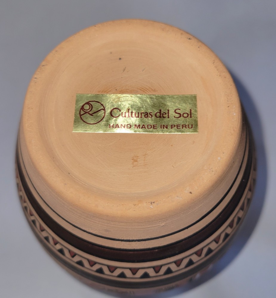 VINTAGE Peruvian Handmade Terra Cotta Vase