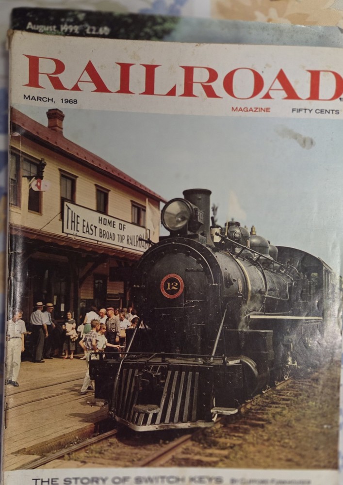 Railfan & Railroad Magazines