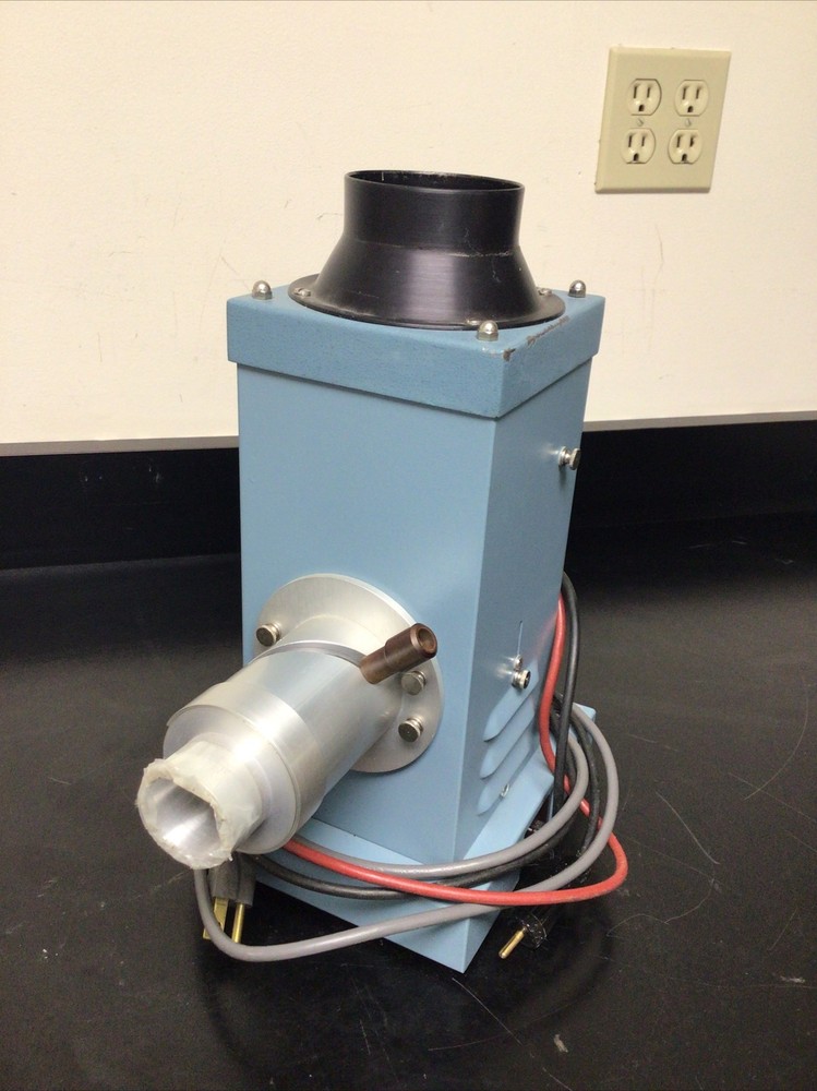 Kratos Light Source LH 150/1S