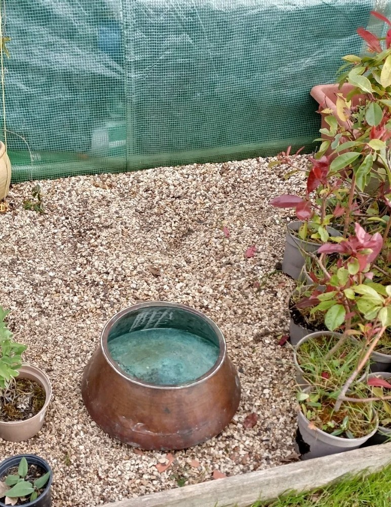 Antique hand hammered copper planter / cauldron 16" diameter