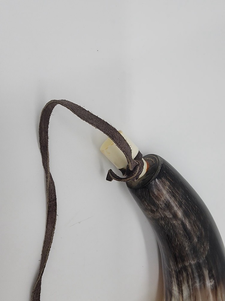 Vintage Steer Rustic Powder Horn 7"