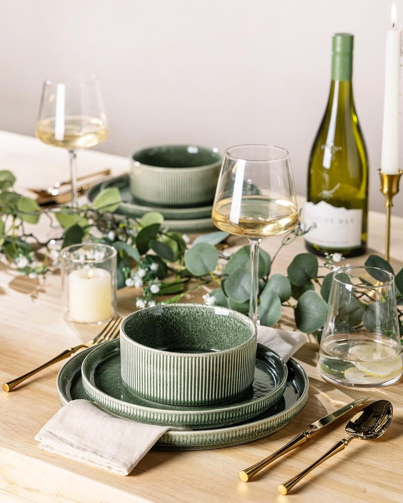 Stoneware Dinnerware Sets for 4,Round Reactive Glaze Ceramic Plates and Bowl Set