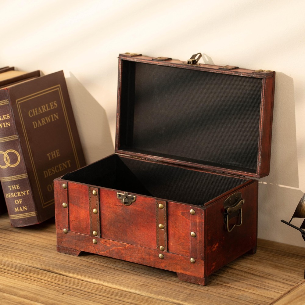 (TM Antique Style Wooden Trunk, Small