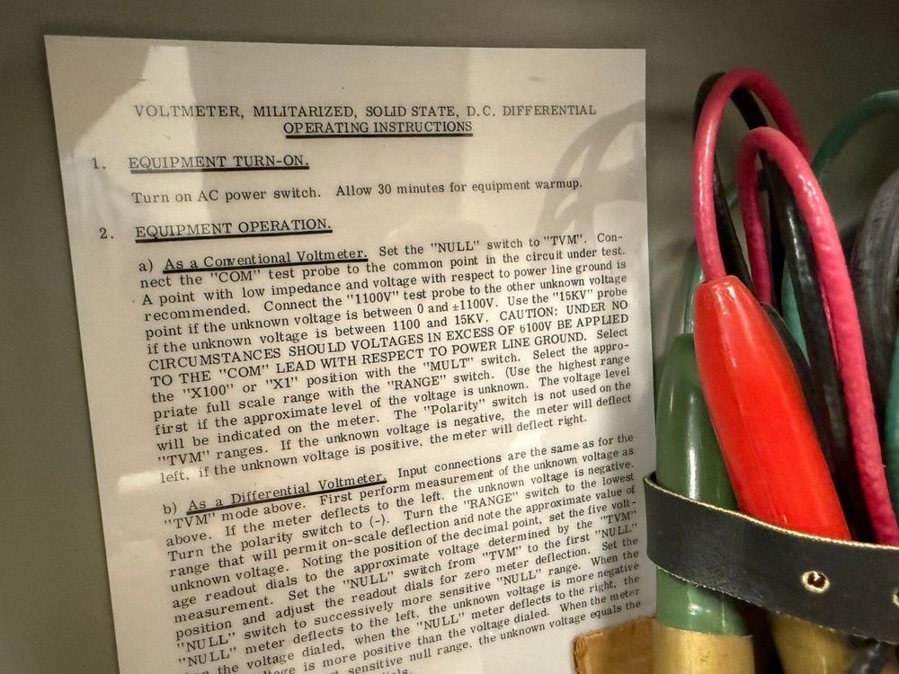 Naval Electronic Systems Command Voltmeter Electronics AN/USM-381