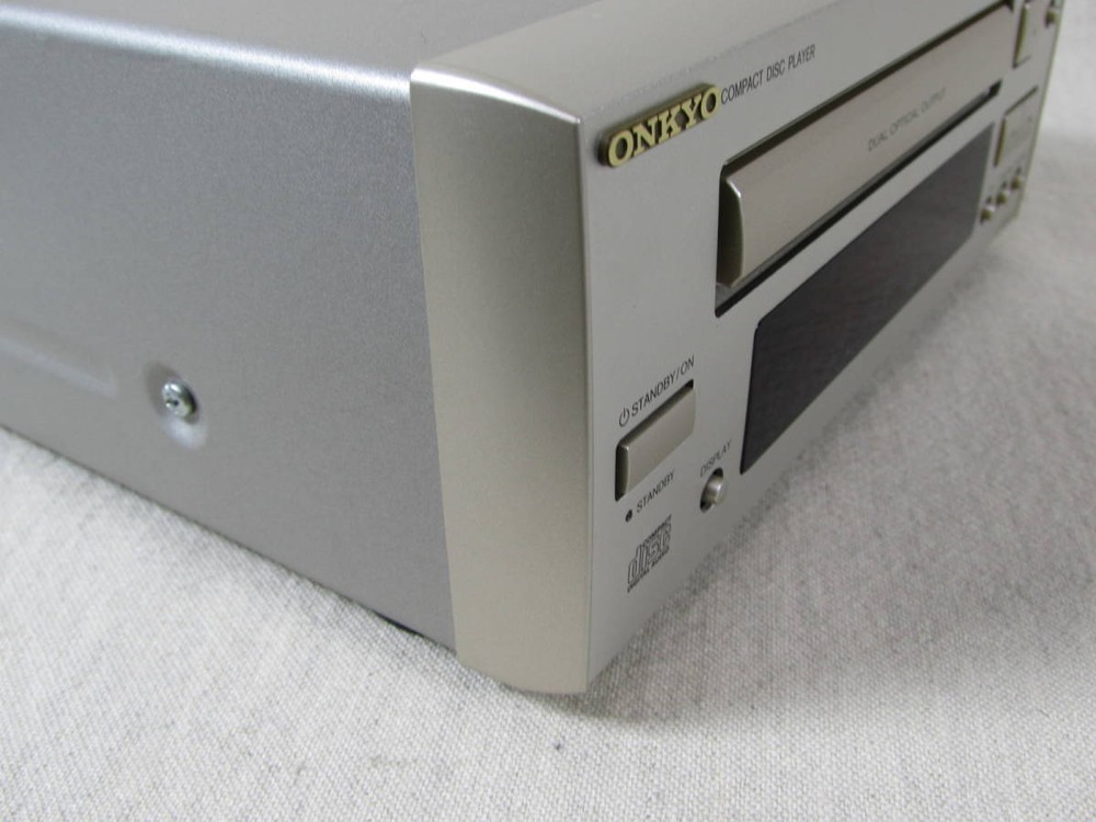 ONKYO C-705TX CD Compack Dick CD Players Recorders Silver