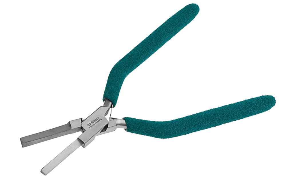 Wubbers Triangle Mandrel Pliers - Small